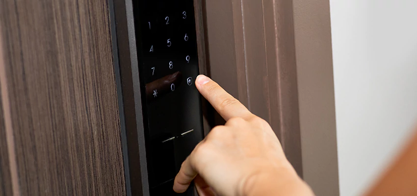 Smart Electric Locks Replacement Services in Chicago Heights, IL